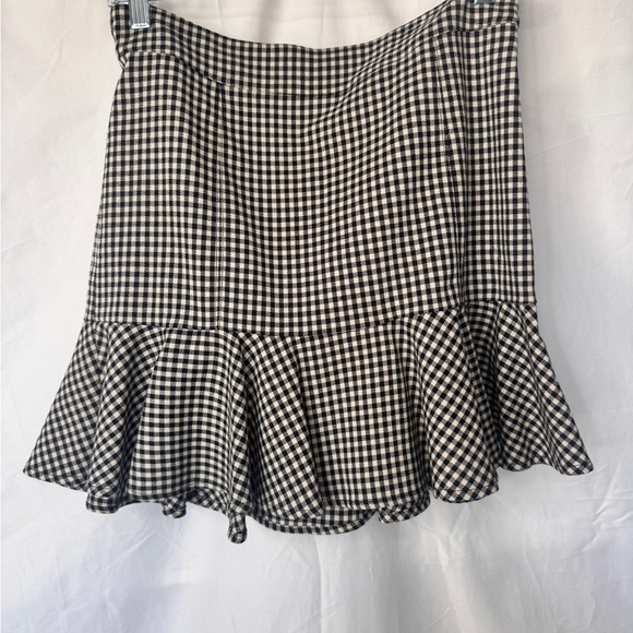Veronica Beard Dresses & Skirts - Veronica Beard Black and White Gingham Ruffle Hem Skirt